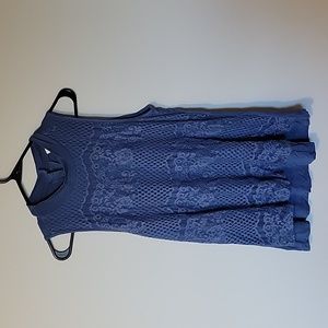 Strechy lace top